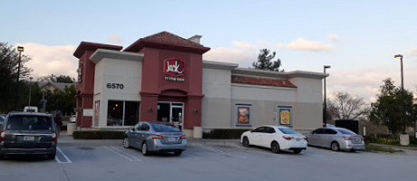 Jack In The Box In Ch outside