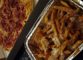 Liberty's Pizza Of Natick food