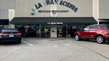 La Gran Fiesta Mexican outside