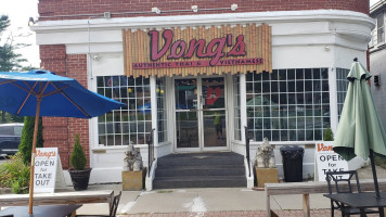 Vong's Thai Cuisine food