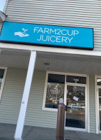 Farm2cup Juicery outside