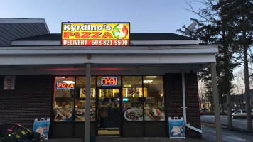 Kyrdino's Pizza food