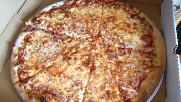 Boli's Pizza food