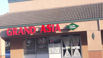 Grand Asia outside