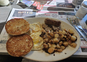 Easter's Country Kitchen food