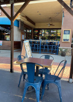 Órale Taqueria inside