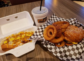 Oasis Burger food