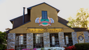 Trap Rock Brewery outside