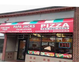 Papa Jacks outside