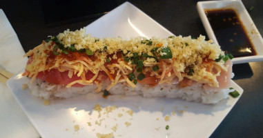 Trapper's Sushi food