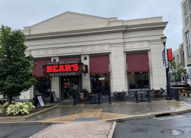 Bear's Smokehouse Barbecue outside