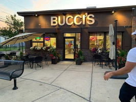 Bucci's food