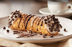 Bertucci's food