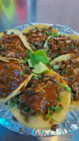 Tony's Tacos food