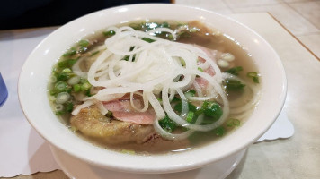 Phở Vie food