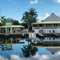 Seafood Shack At Three60 Market Naples outside