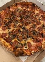 Joey’s Pizza food