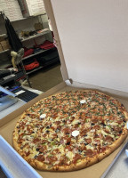 Giant Manhattan Pizza food