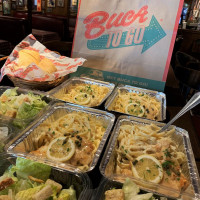 Buca Di Beppo Italian food