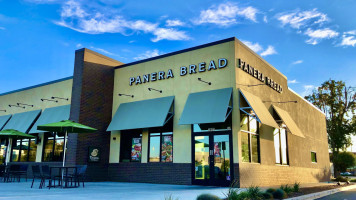 Panera Bread outside