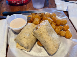 Wild Wing Cafe food