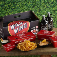 Wild Wing Cafe food