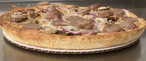 Giovanni’s Roast Beef And Pizza Tewksbury food