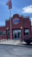 Bandana's -b-q Veteran's Memorial Parkway outside