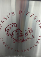 Brasi's Pizza outside