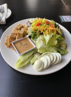 Sen Thai Asian Bistro food