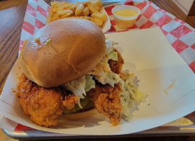 Hen House Nashville Hot Chicken food