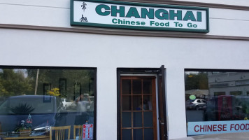 Chang Hai outside