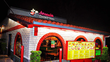 Arsenio's Mexican Food inside