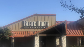 Black Angus Steakhouse outside