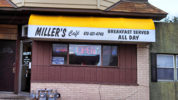 Miller's Cafe food