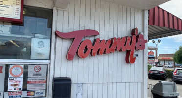 Original Tommy's World Famous Hamburgers inside