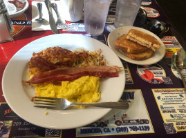 Yosemite Station food