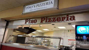 Pino's Pizzeria food