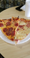 Pino's Pizzeria food