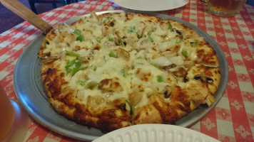 Alisal Pizzeria food