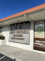 Lee's Garden Chinese food