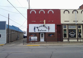 River Rats Saloon outside