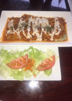 Sarinas Afghan Cuisine inside