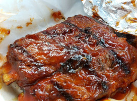 -b-q Rib House food