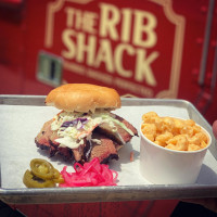 The Ribshack Que food