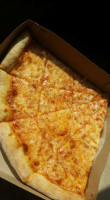 Alfredo's Pizza food