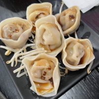 Dumpling Dojo food