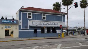 Beach Street Cafe outside