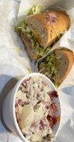 7 Oaks Deli food