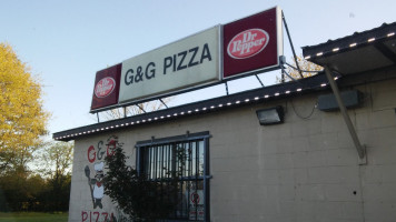 G G Pizza food